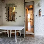 N269 - Singola, Quadrilocale Con Giardino A