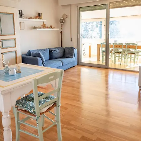 N269 - Singola, Quadrilocale Con Giardino A דירה