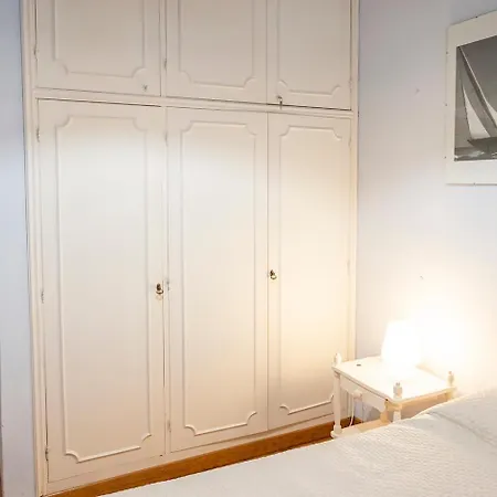 N269 - Singola, Quadrilocale Con Giardino A נומאנה